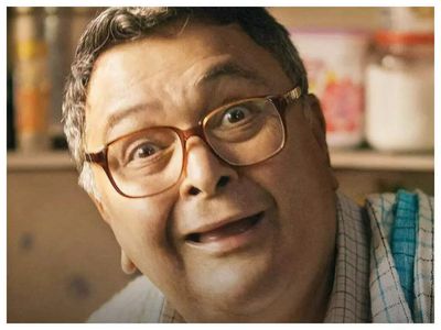 'Sharmaji Namkeen' director reveals DETAILS about Rishi Kapoor's last scene and it is sure to make you emotional
