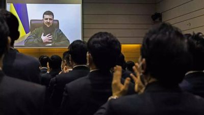 Ukraine President Zelenskyy’s virtual world tour proves a new weapon in Russia war