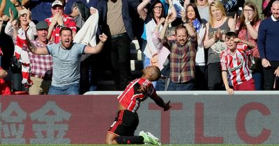 Leave your tributes to Jermain Defoe as Sunderland striker announces retirement