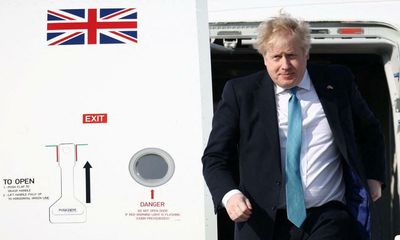 Boris Johnson calls for Ukraine to host Euro 2028 despite UK-Ireland bid