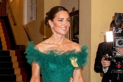 The Duchess of Cambridge has her Jenny Packham ballgown moment in Jamaica