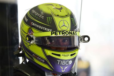 Hamilton: Yellow F1 helmet intended to help fans tell Mercedes cars apart