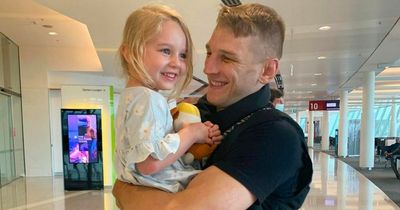 UFC star Dan Hooker reunited with three-year-old daughter after months apart