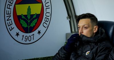 'Can't be a coincidence' - Arsenal fans in agreement following Fenerbahce's Mesut Ozil exclusion