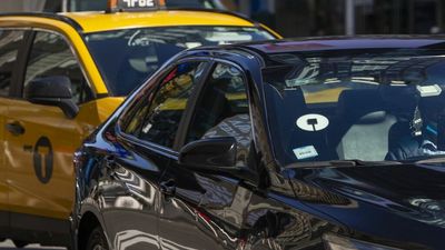 Uber makes peace with New York City taxis