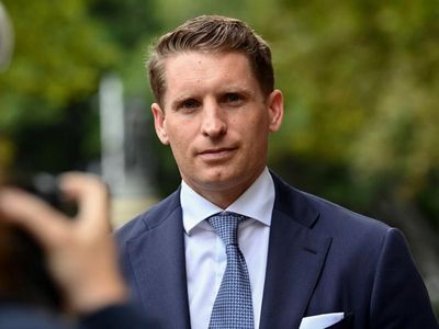 Hastie no longer 'proud' of Roberts-Smith