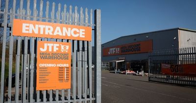 Discount warehouse in Hucknall to close for second time in less than a year