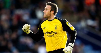 Former Nottingham Forest goalkeeper completes transfer to Notts County's rivals