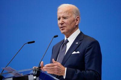 Biden says Ukraine should be able to attend G20 meetings if US efforts to expel Russia are unsuccessful