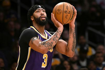 Is Anthony Davis finally nearing a return to the Lakers’ lineup?