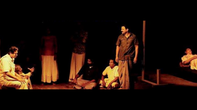 ‘Thalai Kuthal’ bags first prize in Nagpur round of state drama fest