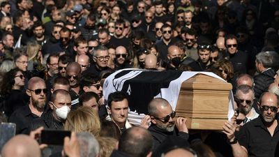Emotions run high as Corsicans bury nationalist Colonna