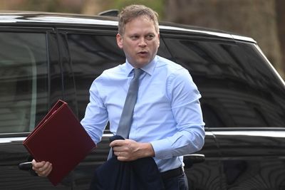 Grant Shapps will host Ukrainian refugee family including grandmother, 75, boy, 6, and their dog