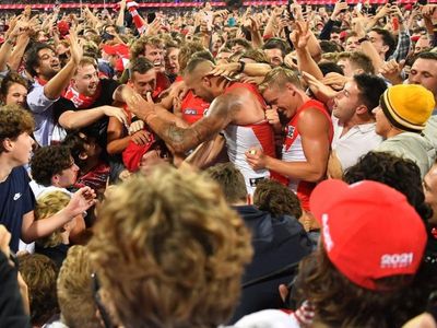 Franklin boots 1000th goal in Swans' win