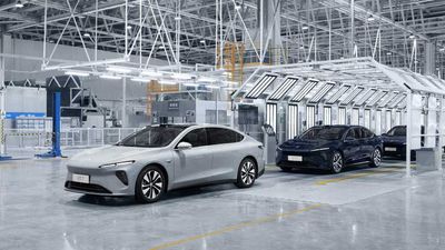 NIO ET7 Enters Production, Deliveries To Start March 28