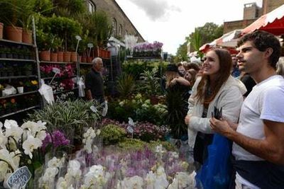 Mothers’ Day gifts for flower loving mums in London, from bouquets to botanical days out