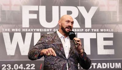 Dillian Whyte’s lawyer accuses Tyson Fury’s promoter Frank Warren of playing ‘stupid games’