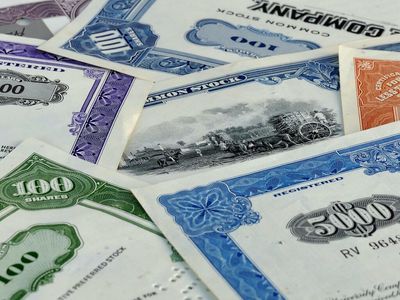 Which Stocks Should You Buy Or Sell If The Yield Curve Inverts?