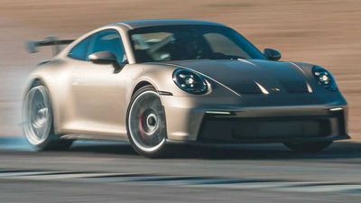 Porsche 911 GT3 Gets Gorgeous Gold Finish From Custom Paint Program