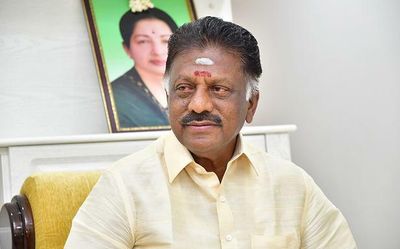 O. Panneerselvam criticises move to curb powers of Cooperative Societies’ chairpersons