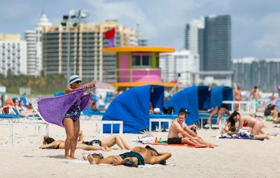 Spring break crackdown puts focus on future of South Beach