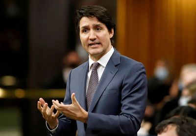 Analysis-Canada's Trudeau political deal offers stability in raucous times