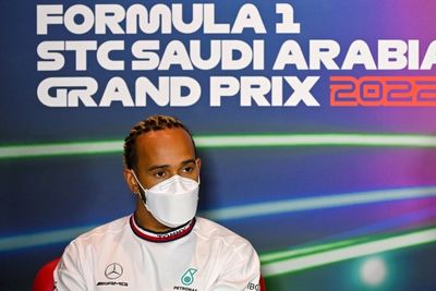 Hamilton says he is 'duty-bound' to discuss rights in Saudi Arabia