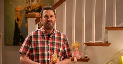 Lee Mack's real name and how he had two world records under his belt