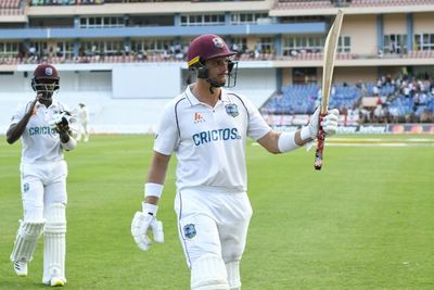 Da Silva steers West Indies into narrow lead in Test decider