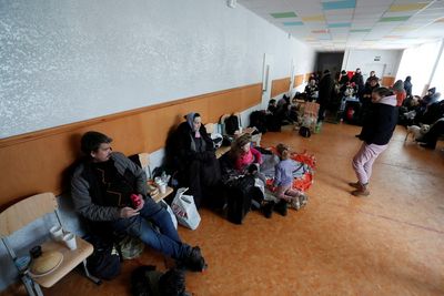UK to fund 2 million pounds of food supplies for encircled Ukrainian cities