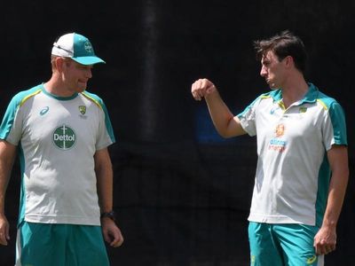 Cummins hails caretaker coach McDonald