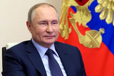 Putin lays groundwork for possible scaling back of ambitions in Ukraine