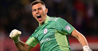 Chelsea miss out on 'next Manuel Neuer' as teenage keeper tweets about transfer setback