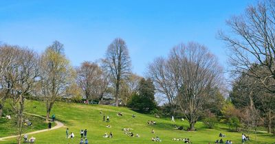 Edinburgh to see highs of 17C over weekend as clocks spring forward for British Summer Time