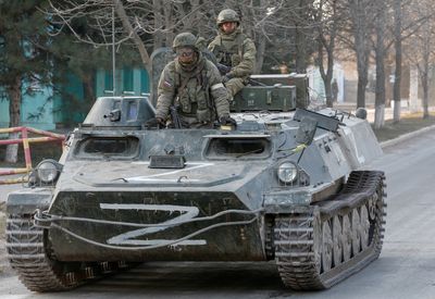 What does Russia’s shift of military focus mean for Ukraine war?