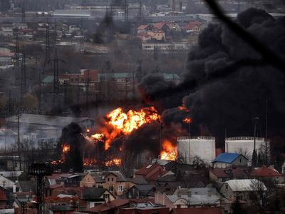 Ukraine war: Russian missile strikes hit western city of Lviv