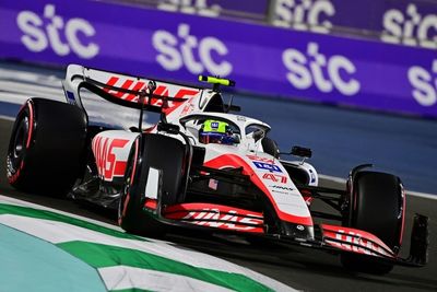 Schumacher in high speed crash in Saudi GP qualifying as Hamilton struggles