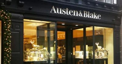 Clueless thief breaks into Edinburgh jewellers making off with haul of fake gems