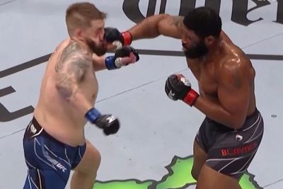 Twitter reacts to Curtis Blaydes’ takedown-free TKO of Chris Daukaus at UFC on ESPN 33