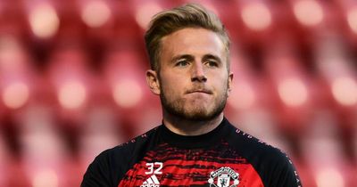 Manchester United goalkeeper reveals 'unbelievable pain' behind early retirement