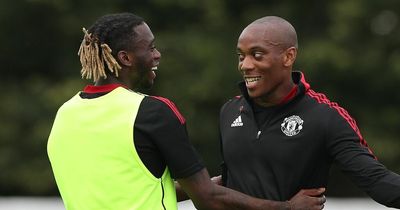 Manchester United told 13 players should not get new contracts