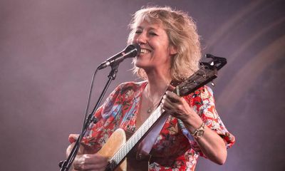 Martha Wainwright: ‘Forget rock excess, life on the road was a juggling act for me’