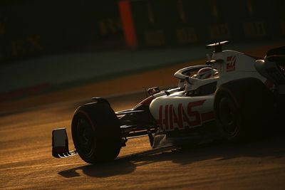 Magnussen admits neck issue will compromise F1 Saudi Arabian GP