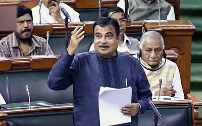 A strong Congress is essential to India’s democracy: Gadkari