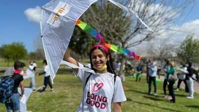 Millions Of Volunteers To Spread Kindness Worldwide For Good Deeds Day