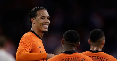 Virgil van Dijk disagrees with ex-Manchester United boss as blunt Liverpool formation claim made