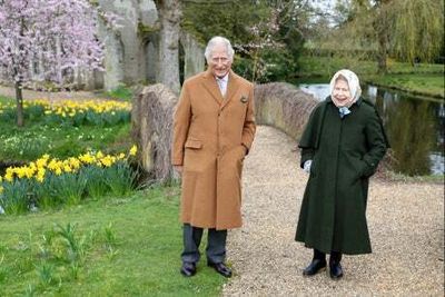 Prince Charles shares family picture with the Queen to mark Mother’s Day