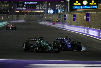 Albon handed Australia F1 grid drop after Saudi Arabia Stroll tangle