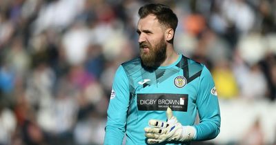 Jak Alnwick targeted by Hibs as Aberdeen face pre contract transfer battle for St Mirren keeper