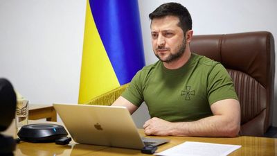 Zelensky opens the door for Ukraine neutrality in Russia peace deal